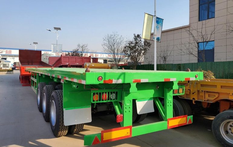 40ft Tri-Axle 60T Container Flatbed Semi Trailer