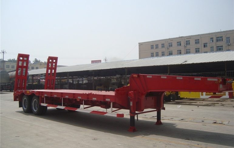 2-Axle 40T Lowbed Semi Trailer