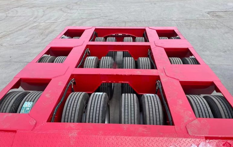 3-Line 6-Axle Heavy-Duty Lowbed Semi Trailer