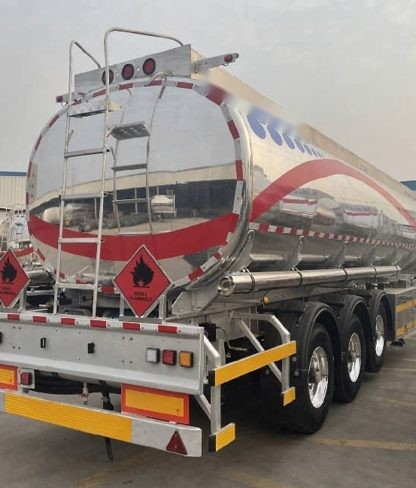 Tri-Axle 40,000-50,000L Fuel Tanker Semi Trailer - thumbnail 2